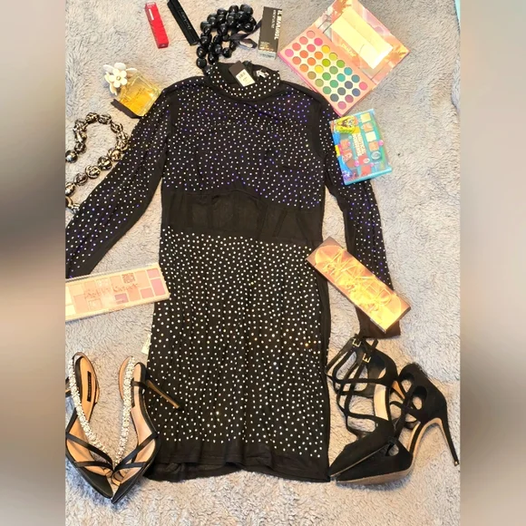 Black long sleeve mesh with shining diamonds all over size Medium - Picture 6 of 8